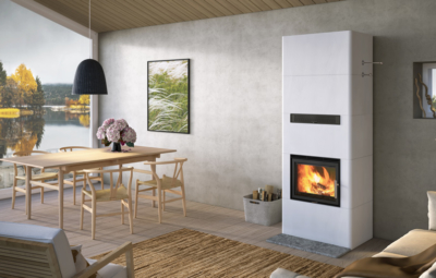 Grundofen steht in einem eingerichteten Wohnzimmer