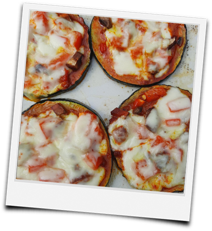 gegrillte Zucchini-Happen bzw. Pizza