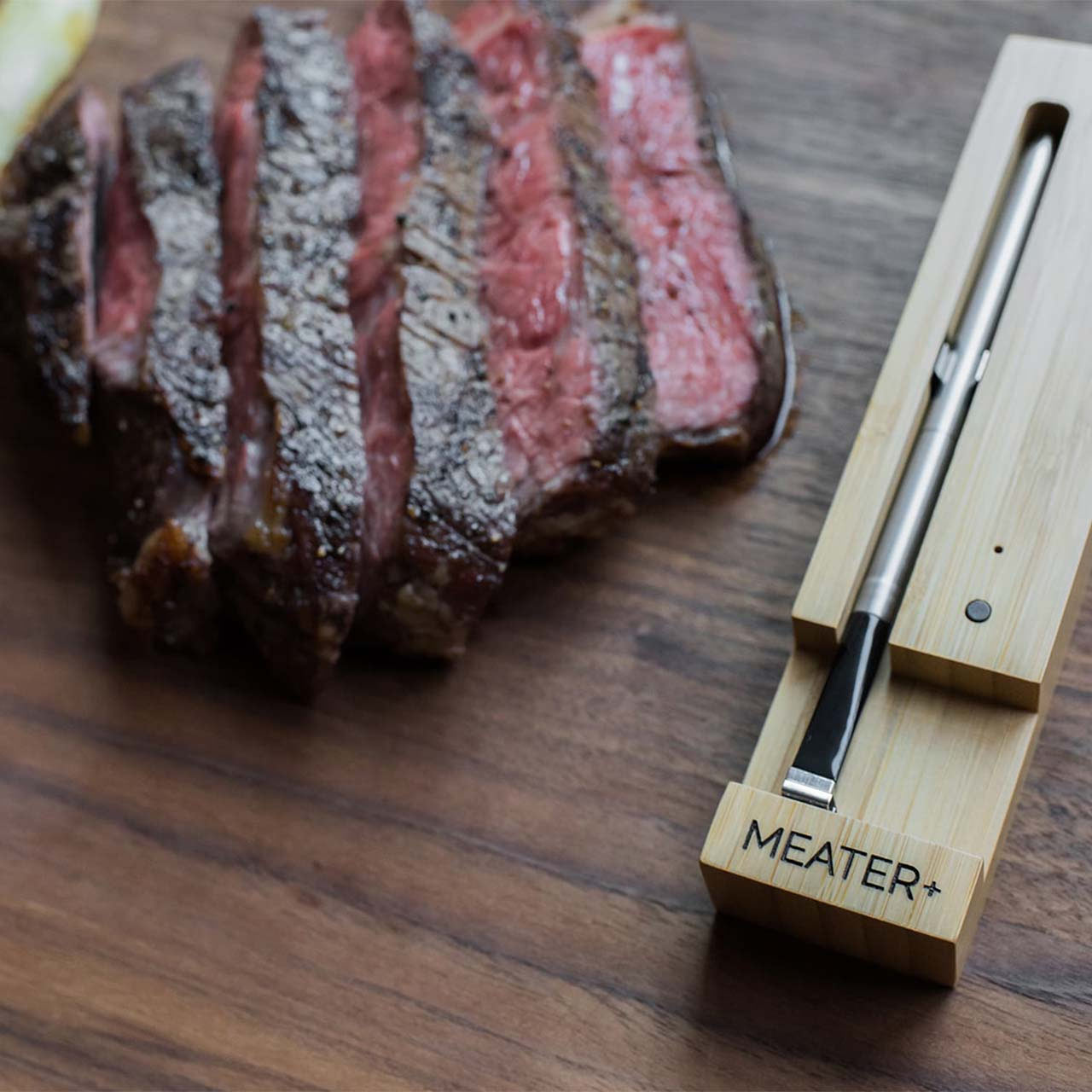Ambientebild des Meater Fleischthermometers