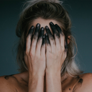 den Ofen vor dem ersten Anfeuern reinigen