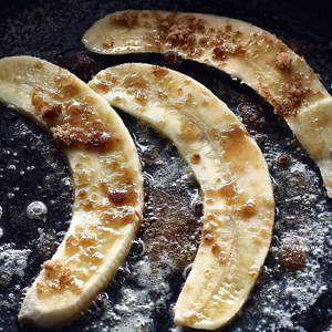 mit Honig karamellisierte Banane