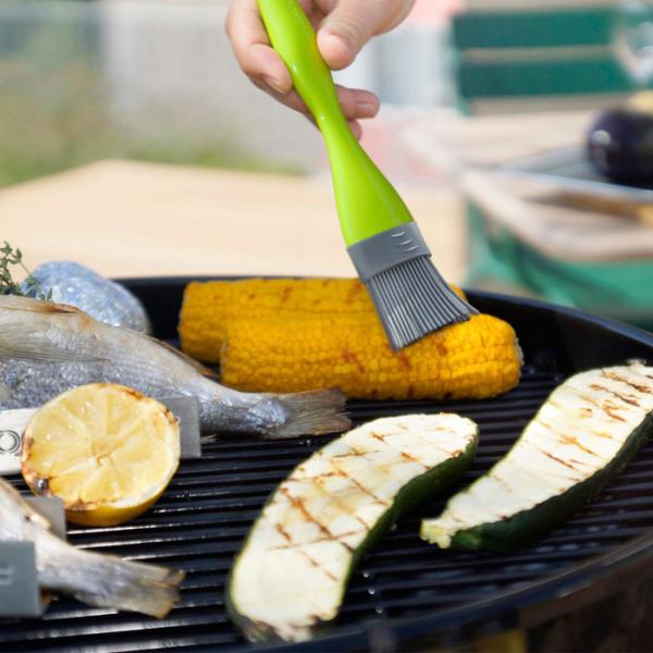 Mit dem Moppinsel von Outdoorchef lässt sich fisch gut einmoppen