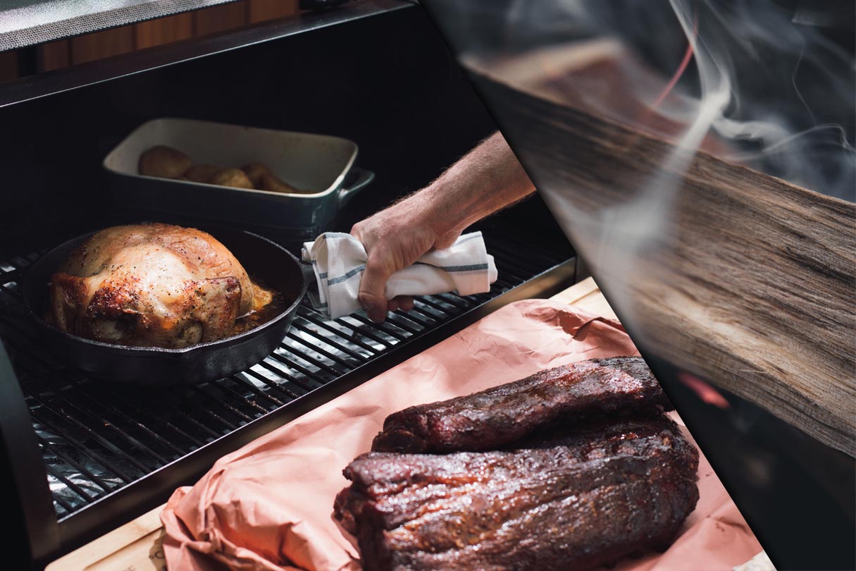 Smokergrill mit Lebensmitteln und rauchendes Holz