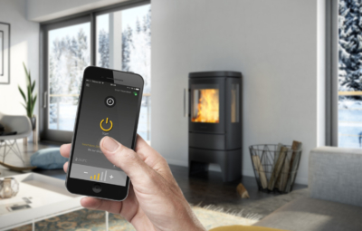 Titelbild_Weltneuheit-SmartKamin-HWAM