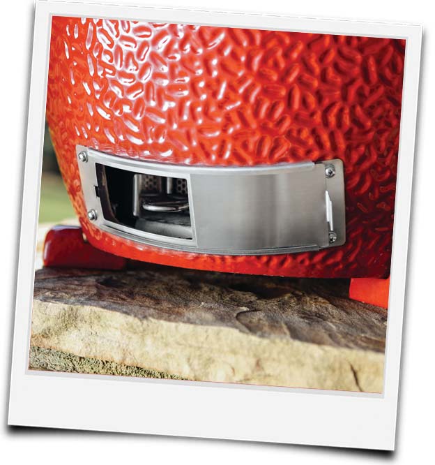 Bild unterer Lüftungsregler am Keramikgrill weit geöffnet